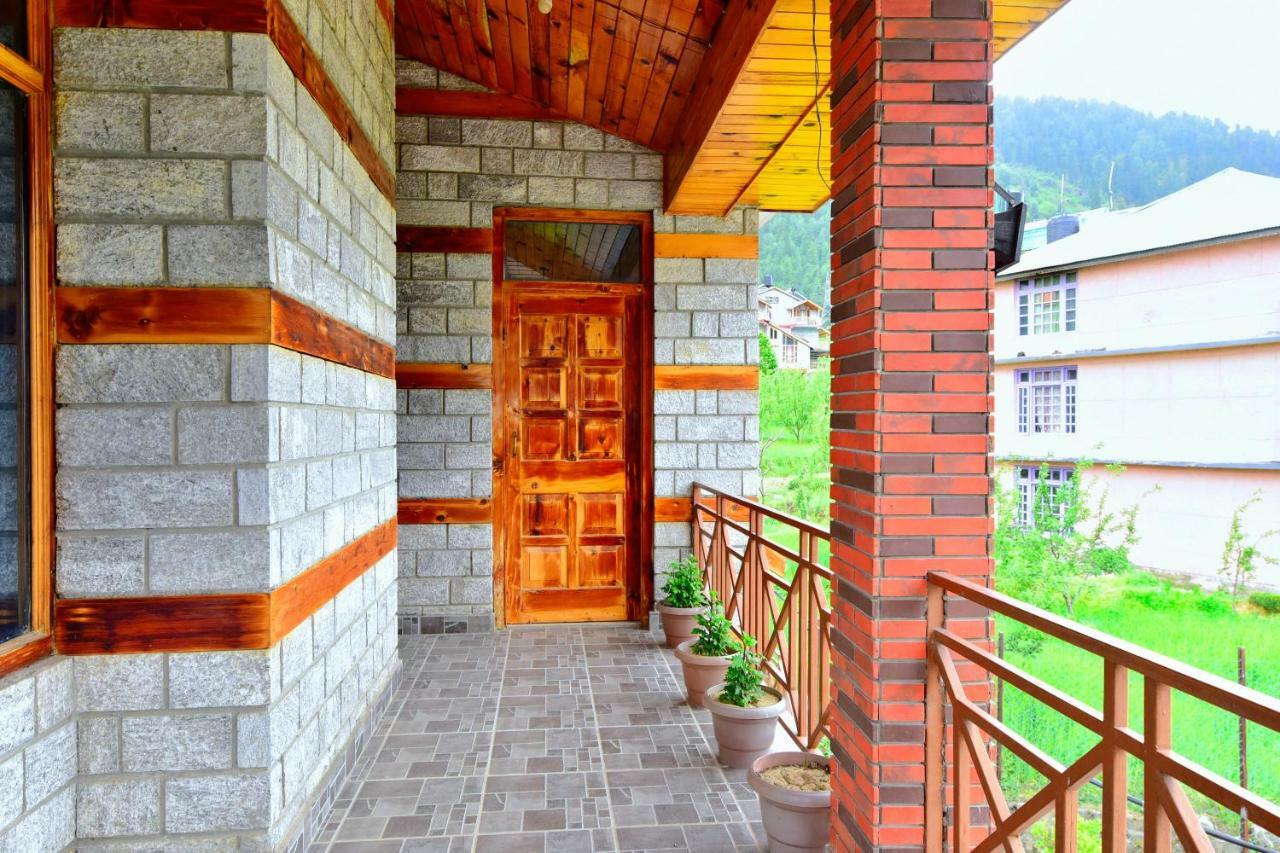 Oyo 38759 Tara Cottages Manāli Exterior foto